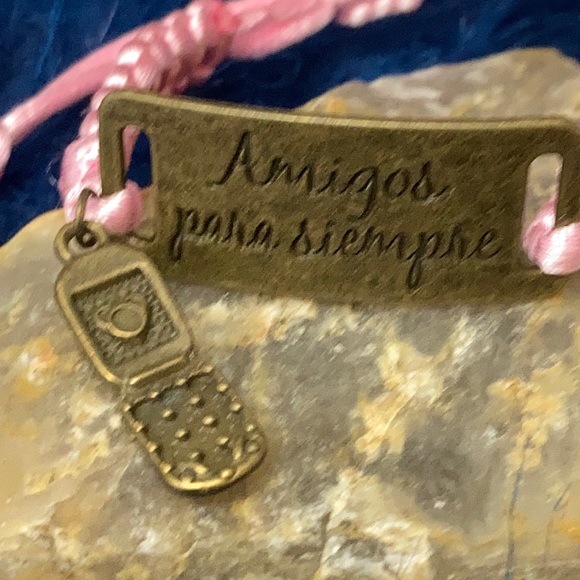 “Amigos para siempre” macramé brazalete iPhone - Picture 3 of 9